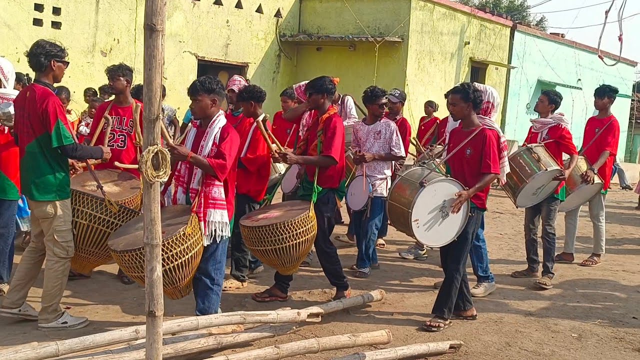 कलय कलय अंगय फोटो ऐरा oraon song nagpuri# आदिवासी बैंड ग्रुप झूलनडीहा मो 7488128246 खूब मस्ती