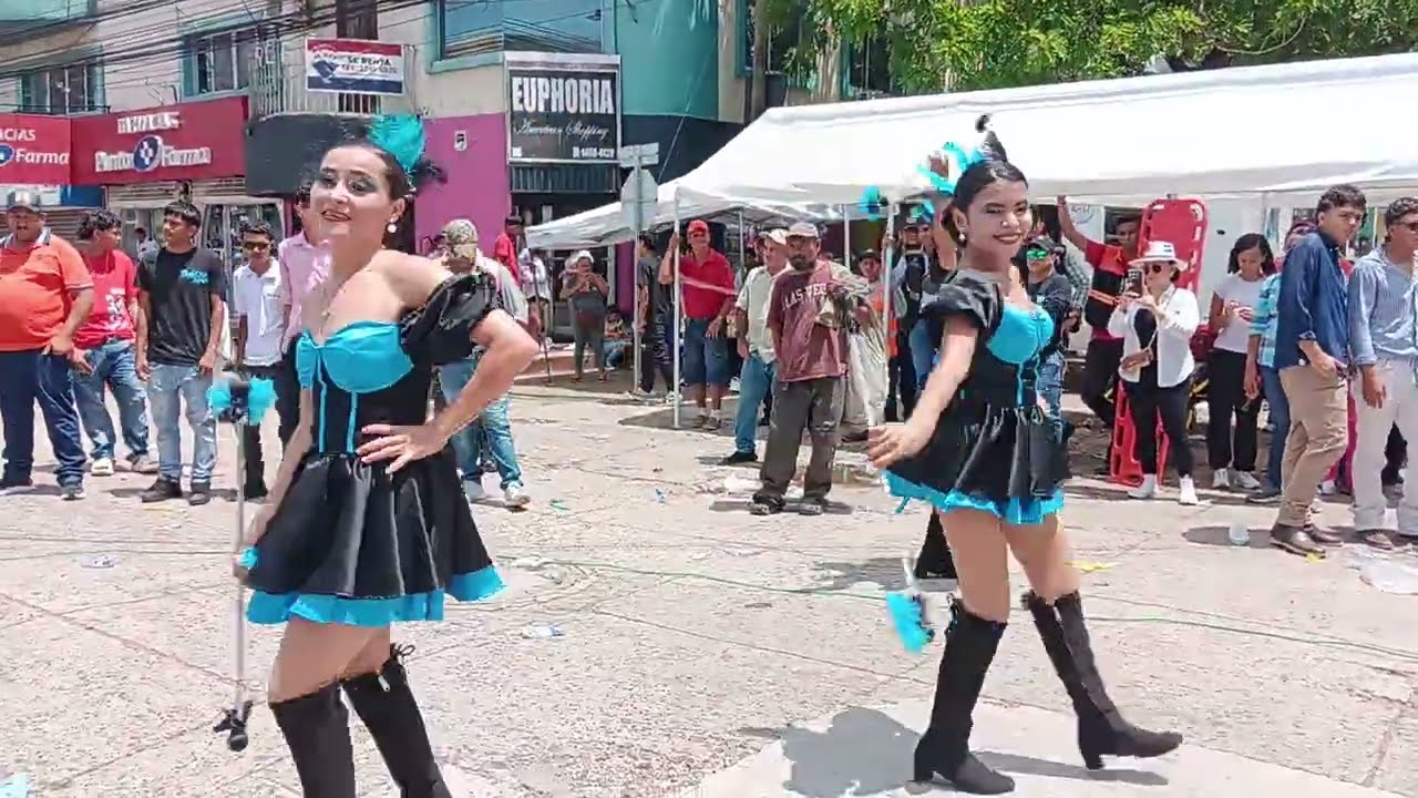desfiles patrios del 15 de septiembre choluteca honduras 2025/ banda IPS 