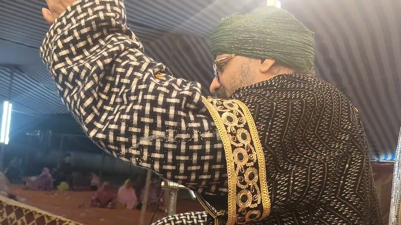 Ami namaj jarmodhe achi tar jindegi ke kori sundor saiyed shah mohammad ali qadri ki takrir