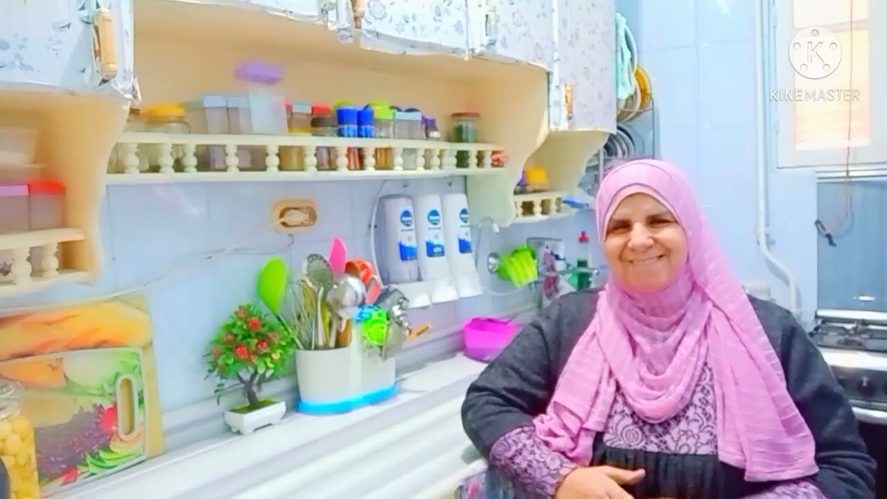 تجهيزات لشهر رمضان الكريم وتفريز ورق العنب