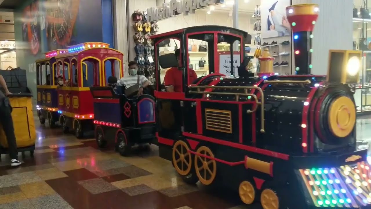 Train ride for kids | Choo choo train | Keekee's World