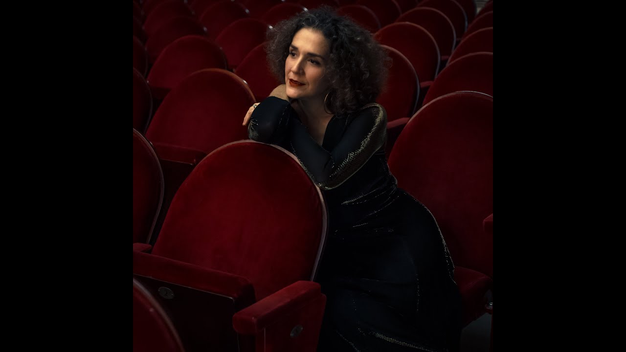 Antigoni Goni plays the Joan Baez Suite by John. W Duarte