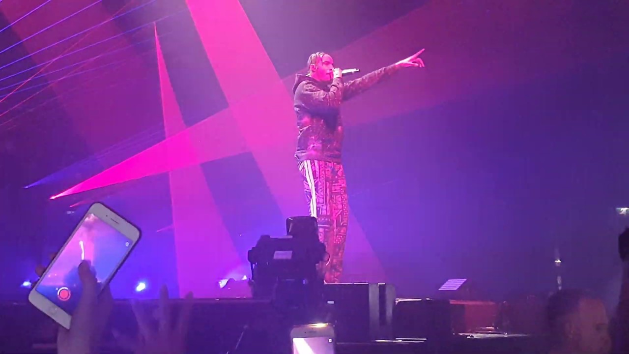AJ Tracey - Ladbroke Grove {BBC Radio 1Xtra Live 2019, Arena Birmingham}