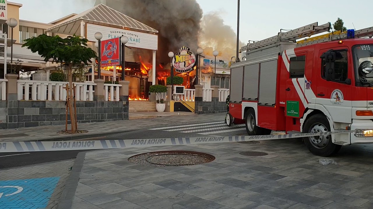 Shop on fire in Playa De Fanabe Tenerife
