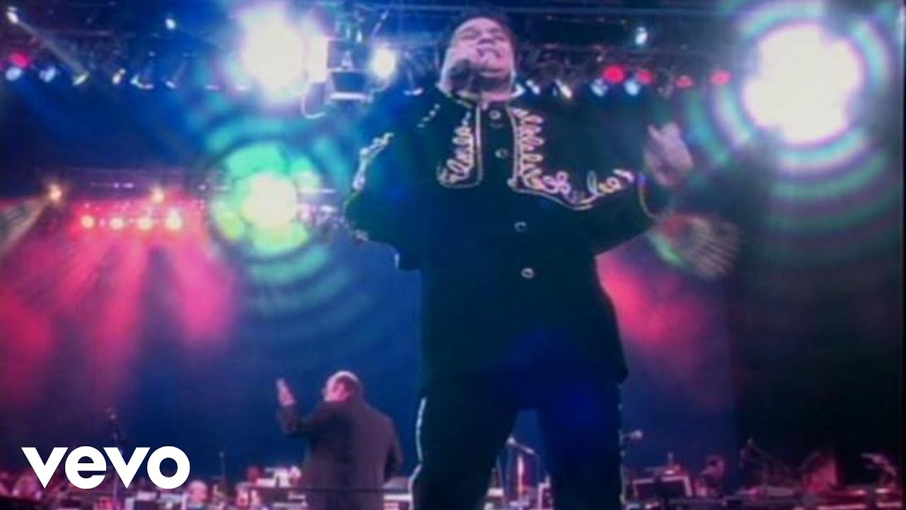 Juan Gabriel - No Me Arrepiento De Nada (En Vivo)