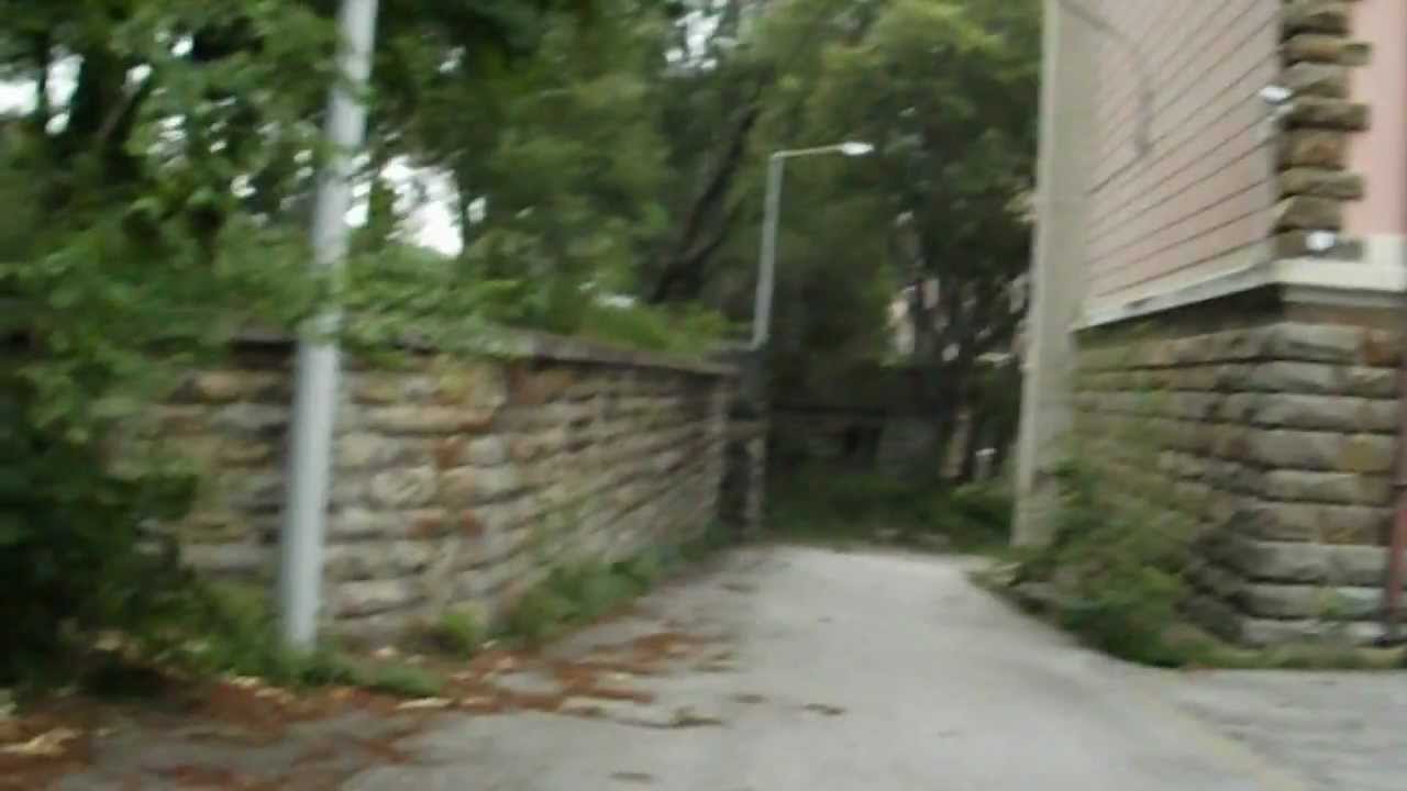 Visita alla caserma  Vittorio Emanuele  III ( San Giusto ) di Trieste 02 Giugno  2012
