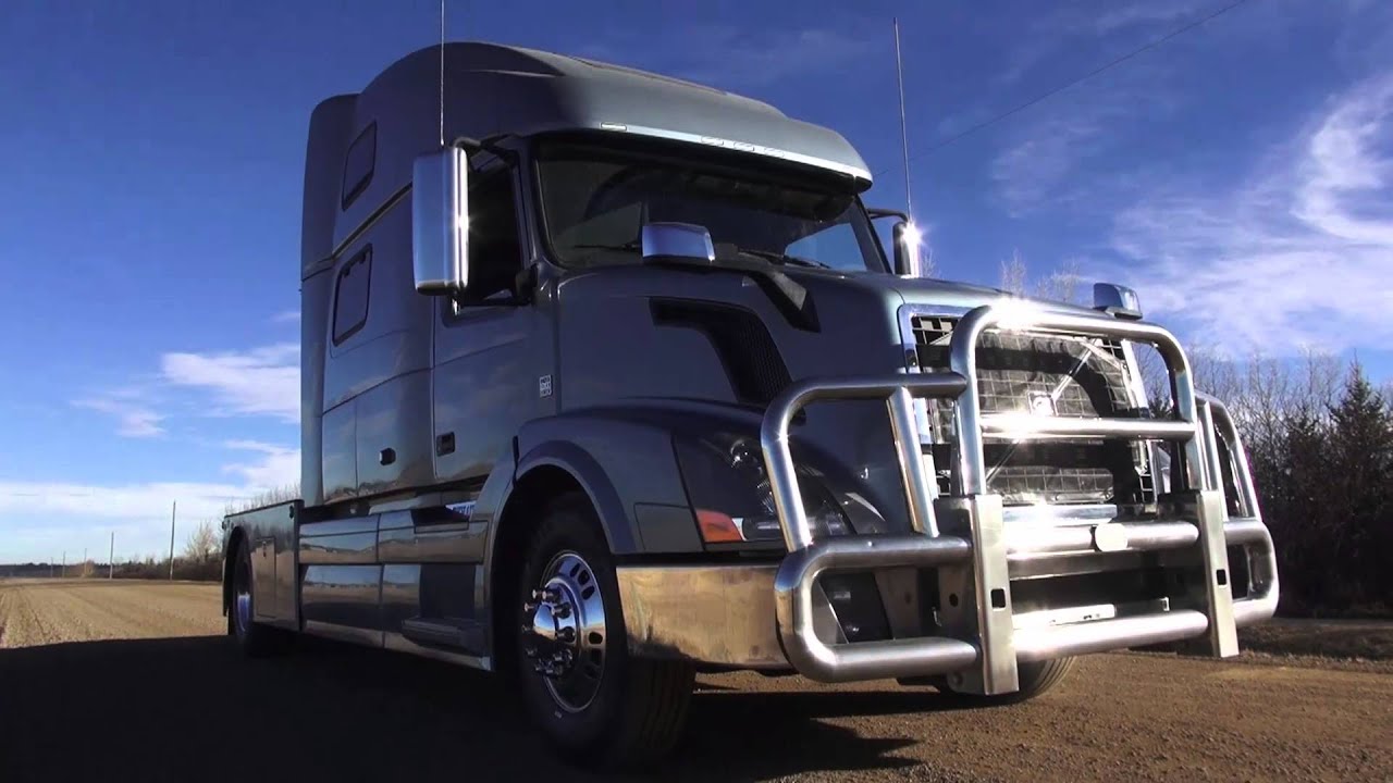STORM the RVHauler Glamour Video Shoot