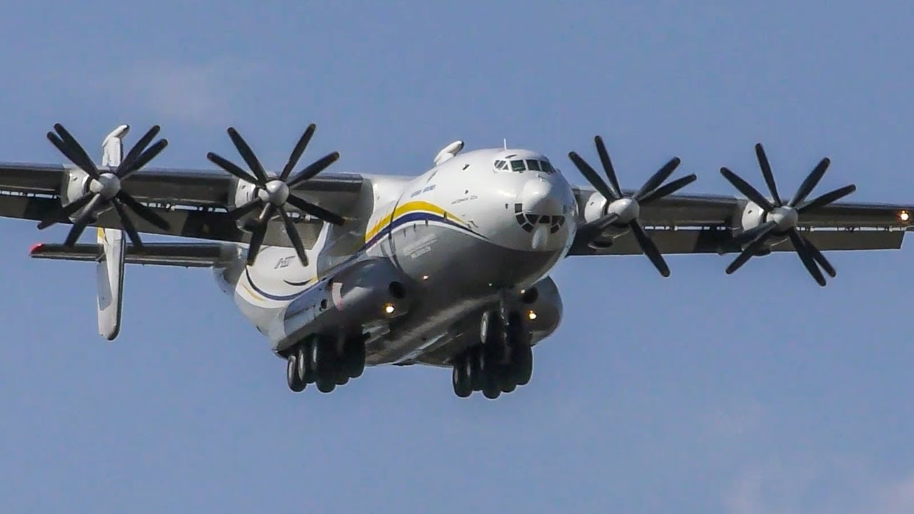 ANTONOV AN22 Landing & Takeoff | AN124 An22 | Leipzig Airport Planespotting