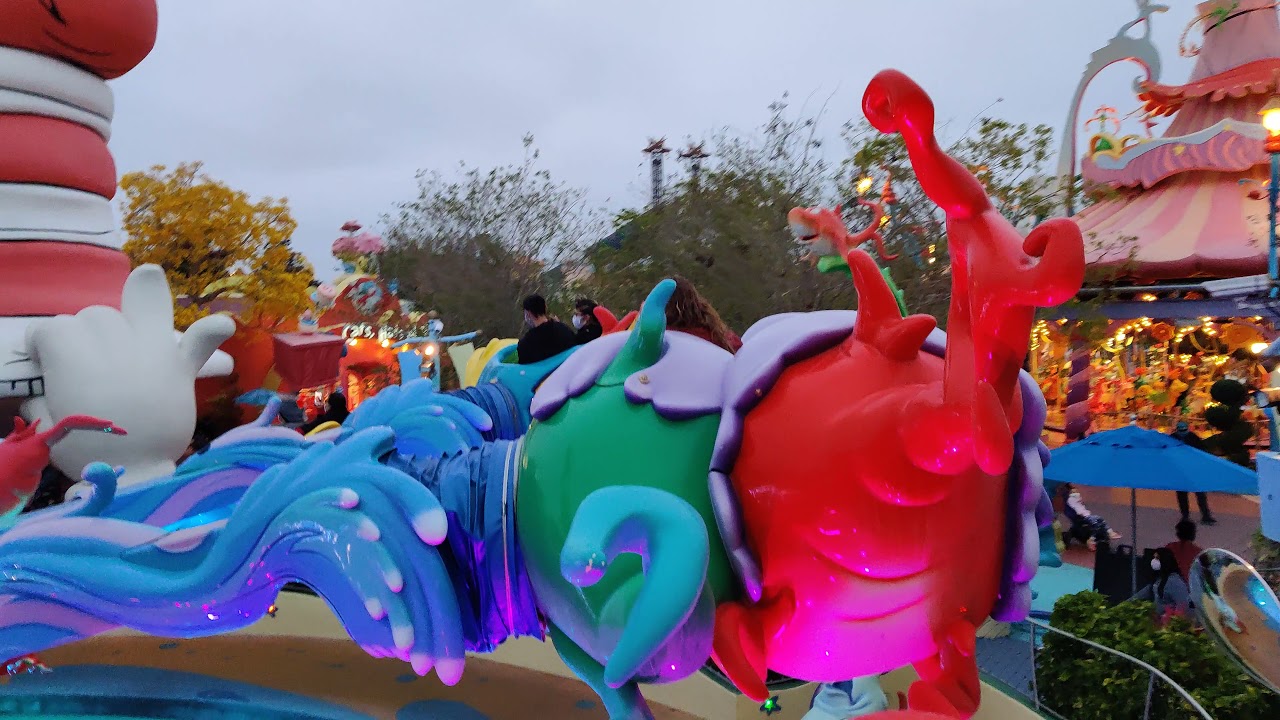 One Fish, Two Fish, Red Fish, Blue Fish : Universal Studios - 4K