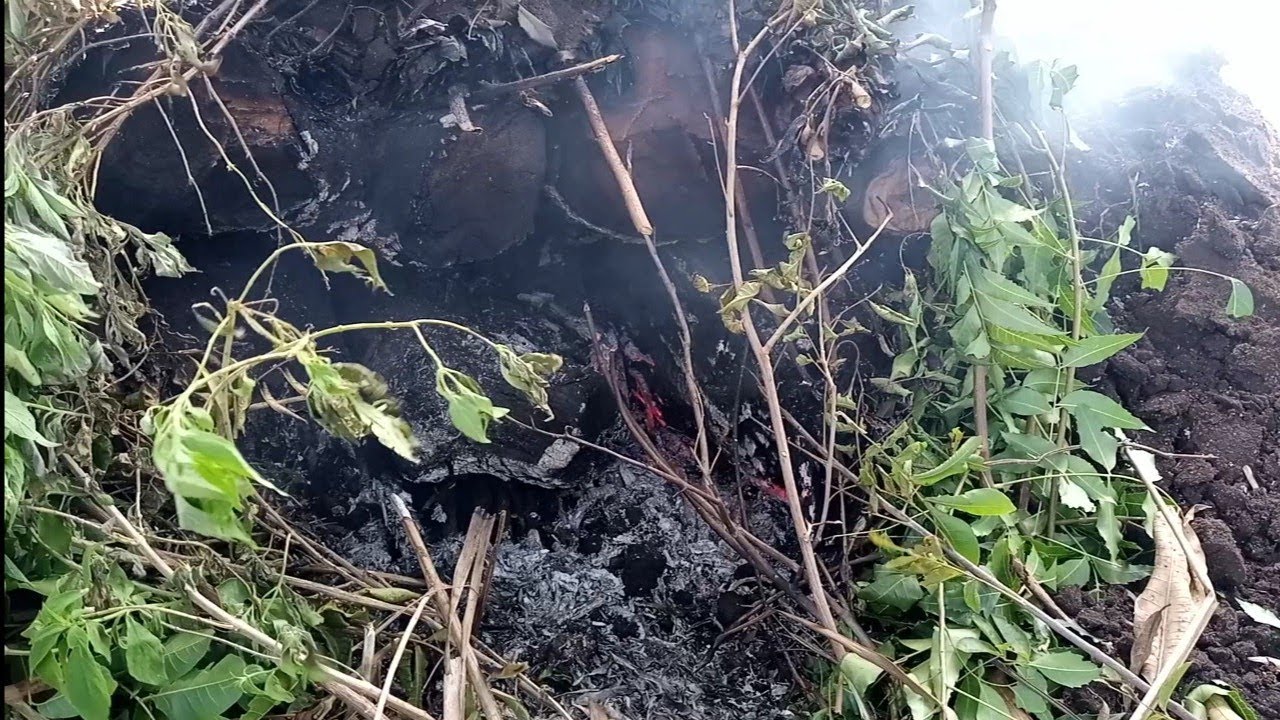 JINSI YA KUTENGENEZA MKAA ULIOBORA ZAIDI (How to make good charcoal)