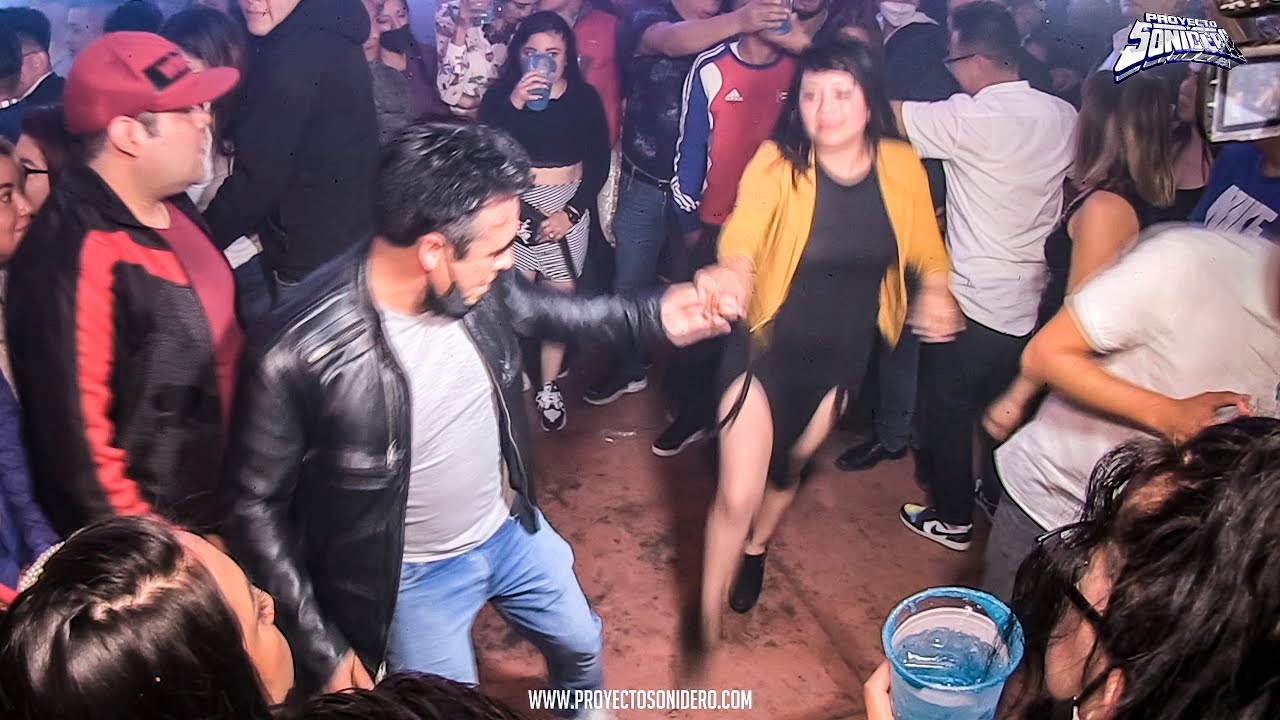 ME QUEDO CONTIGO😍 SALSA ROMANTICA | SONIDO SENSACION BARRANCO | 30 ANIVERSARIO RUMBA CALIENTE