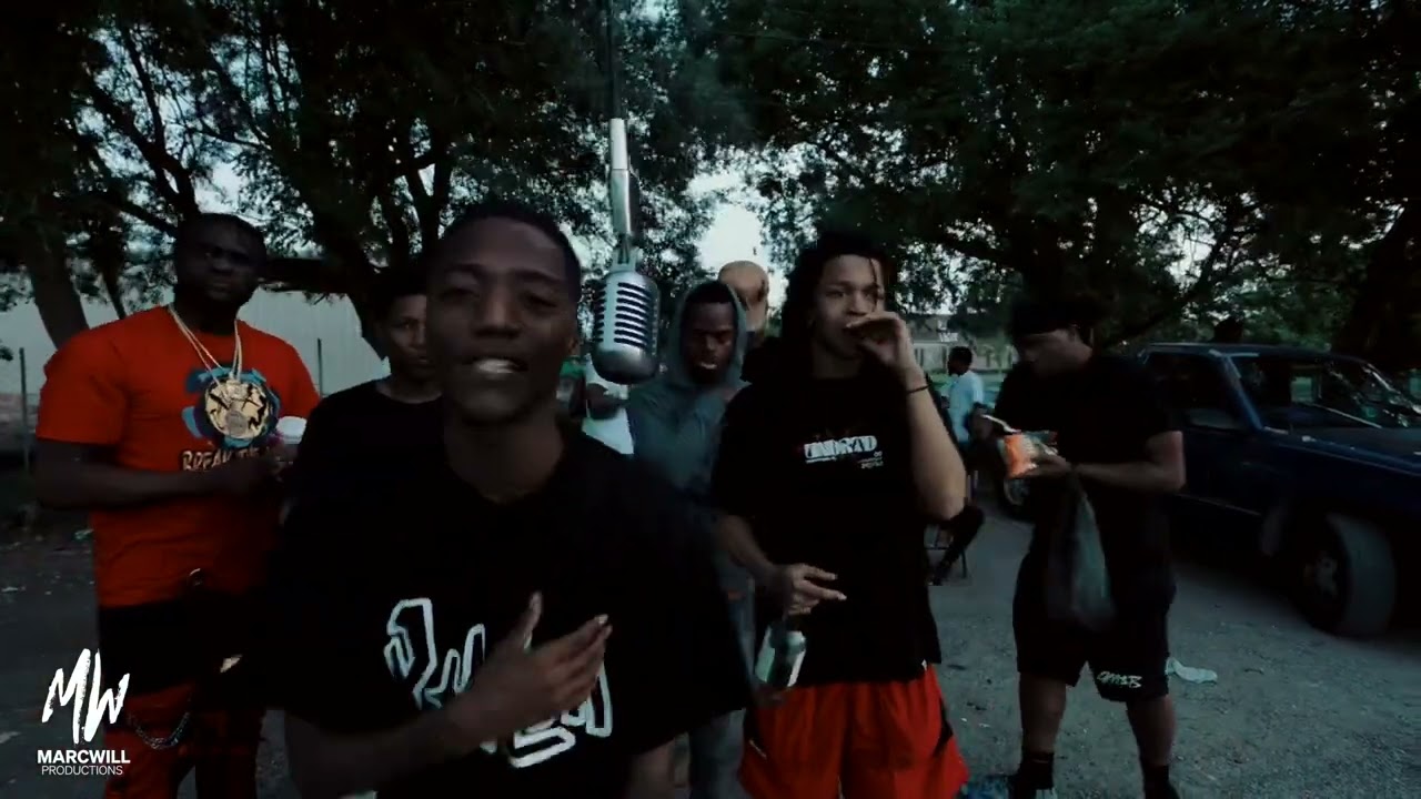 Streetgodteeze - Live performance