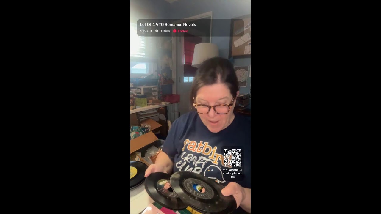 Live Sale And Hangout with Laura