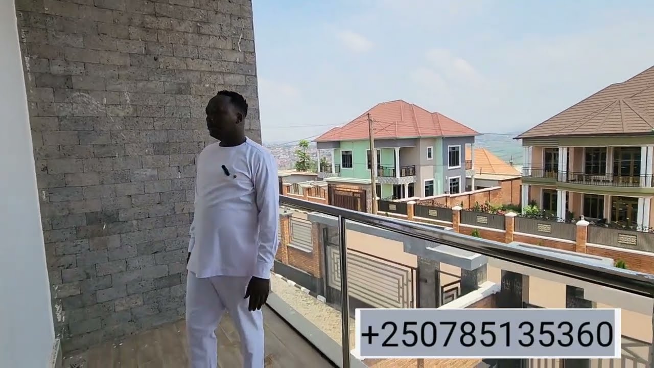 Iyinzu nimari irakubereye wowe wayigura  miriyoni 300 ikaba iyawe
