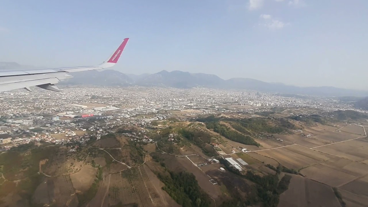 🛬 Landing at Tirana International Aeroport TIA 🇦🇱 - Wizzair ✈.