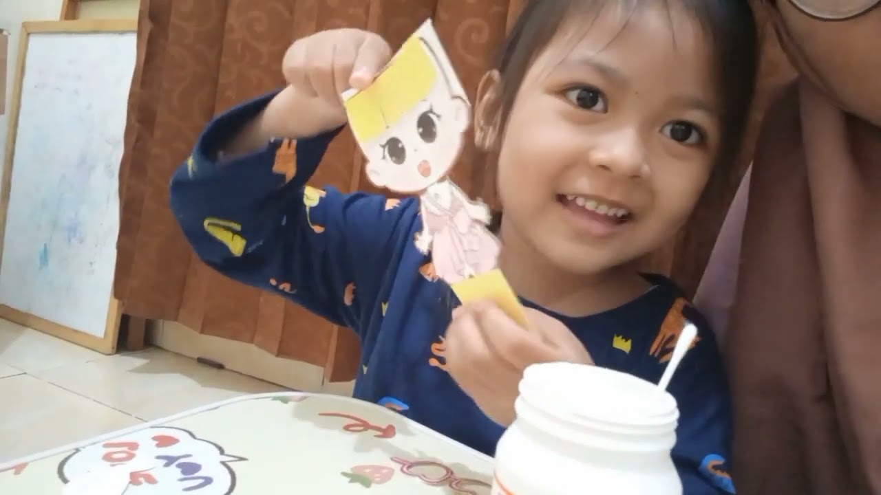SERU BANGET !!! Kakak beli mainan murah meriah tapi seru dimaininnya..