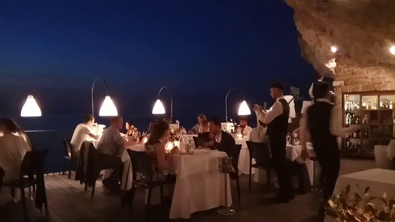 La grotta palazzese