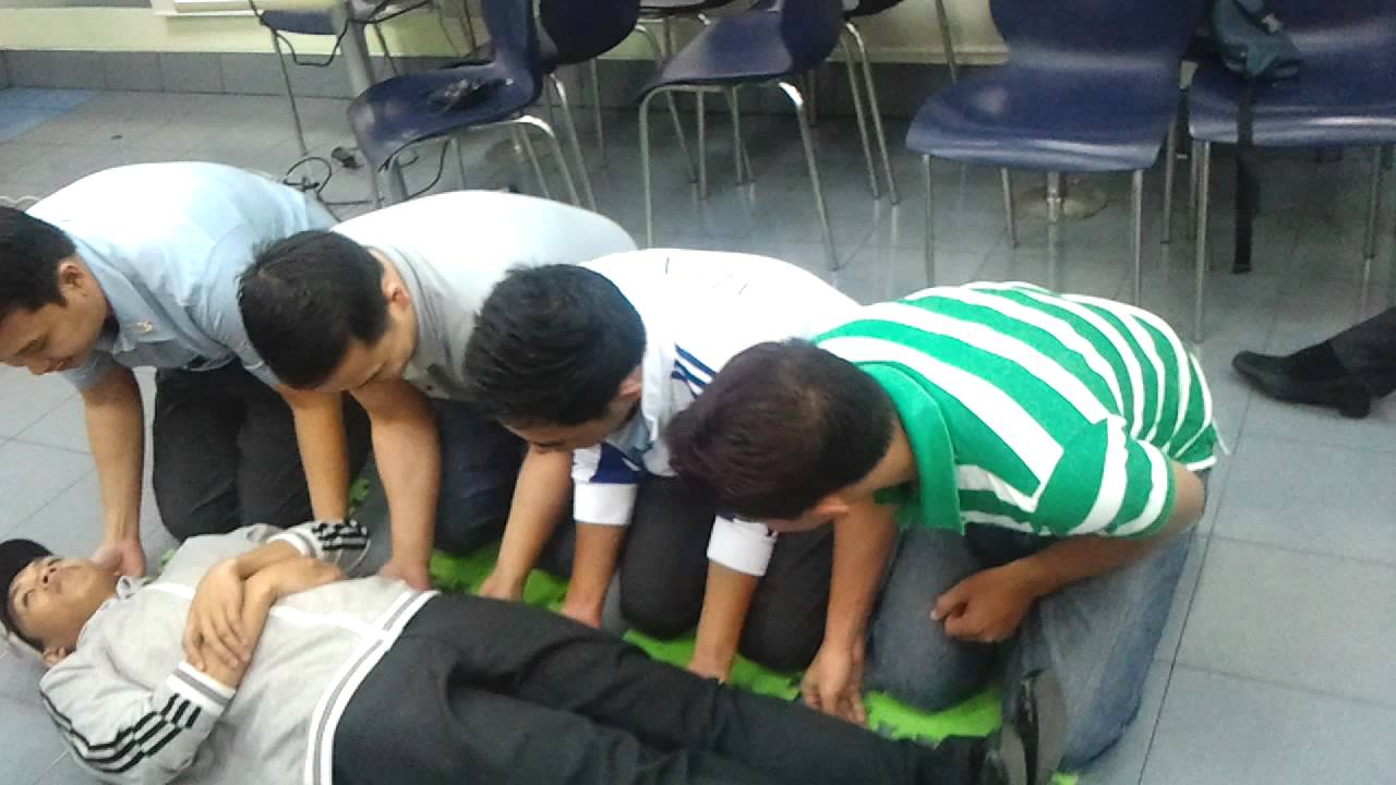 Red Cross four man carry