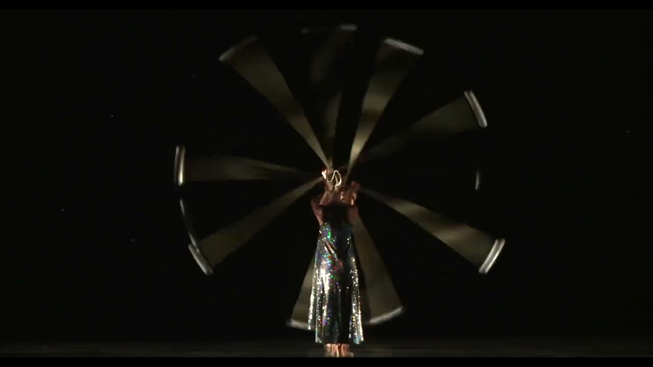 MOMIX - 