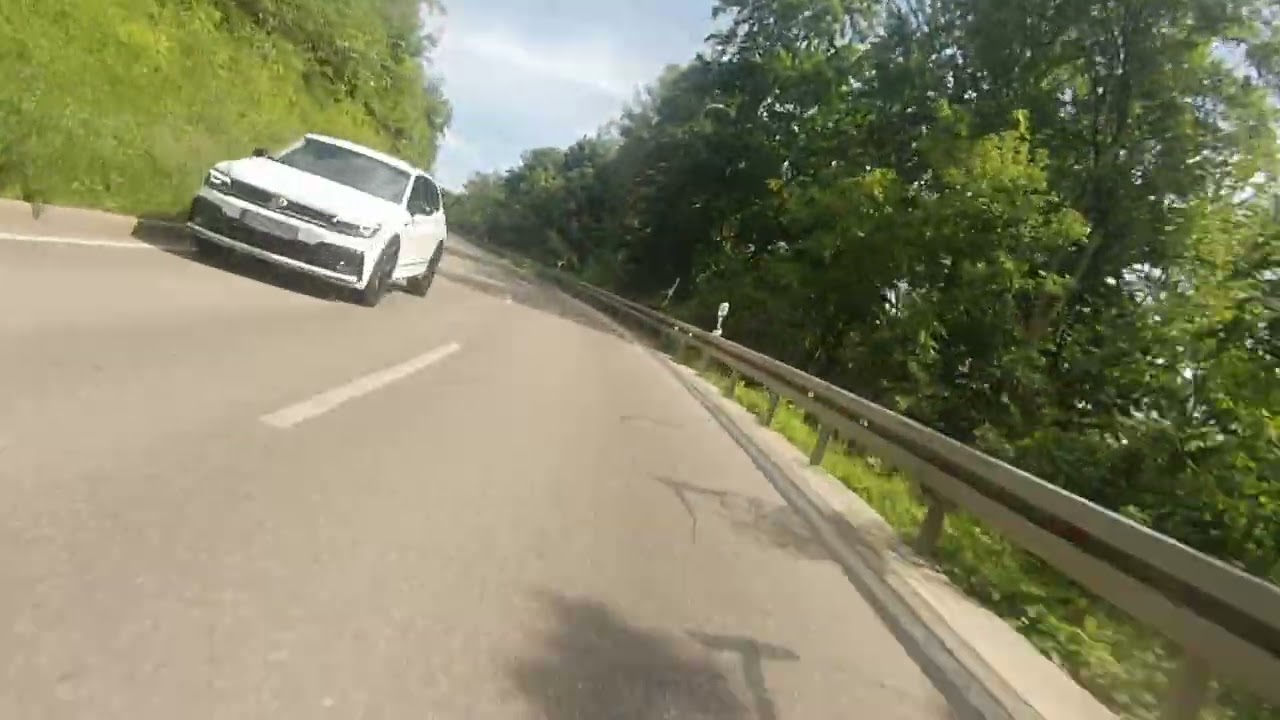 Mit dem Motorrad von Donzdorf auf den Messelberg