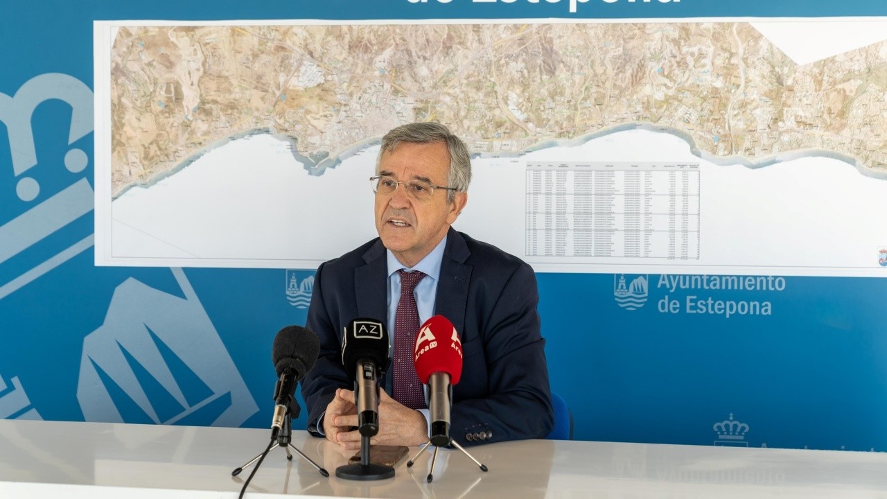 El alcalde presenta una batería de medidas que posibilita iniciar la construcción de más de 500 VPO