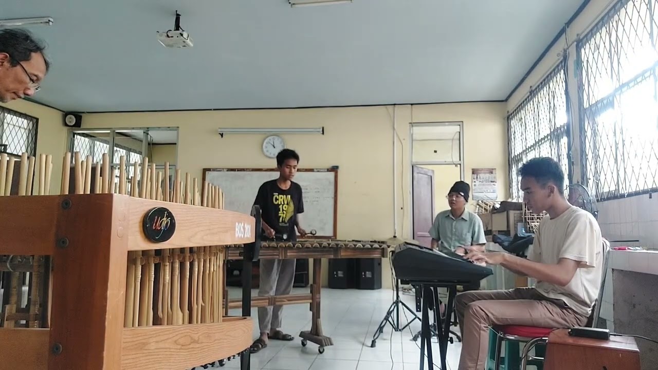 HENING CIPTA (T. Prawit)        SMA Negeri 1 Citeureup 