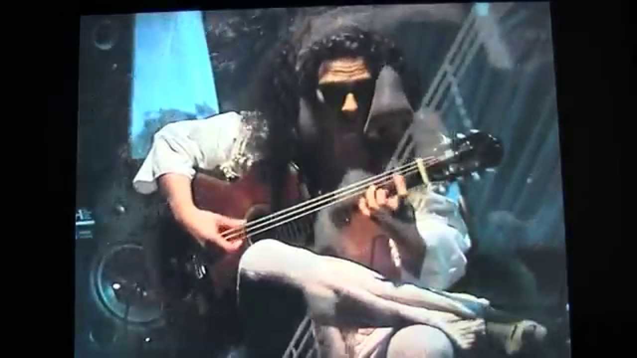 PALHAÇO (EGBERTO GISMONTI/GERALDINHO CARNEIRO) COM BADI ASSAD VIOLÃO TAKAMINE HIRADE GUITAR