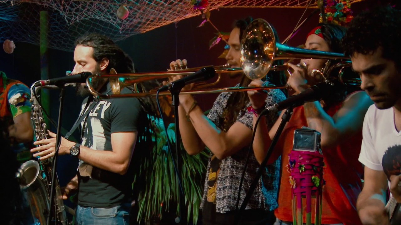 STREAMING Pernett & The Caribbean Ravers