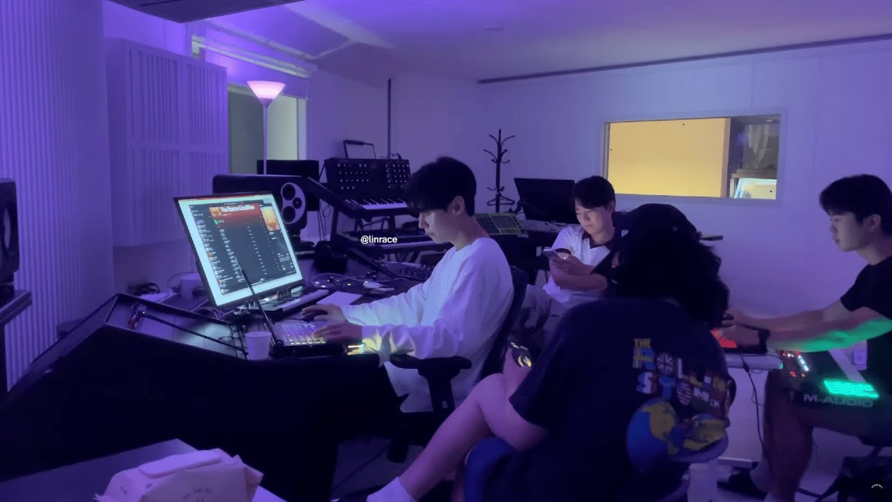 WHAT WE COOKIN? EP.01 [SMUGGLERS STUDIO VLOG]