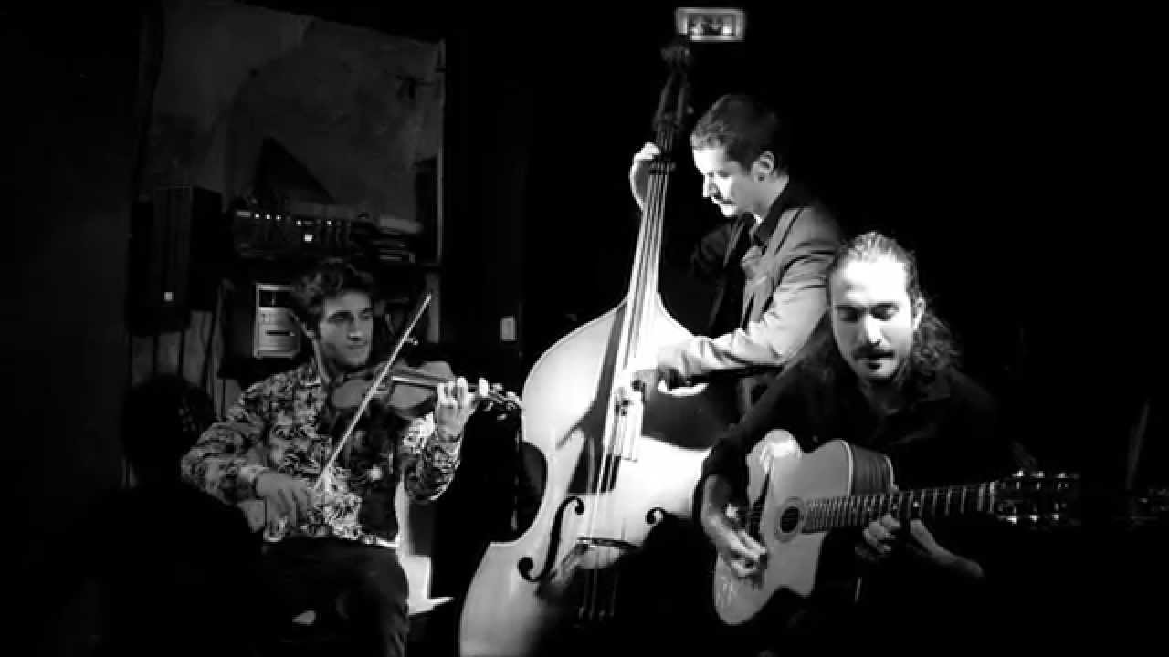 Clair de Lune Trio - 'Hora ca la Craiova