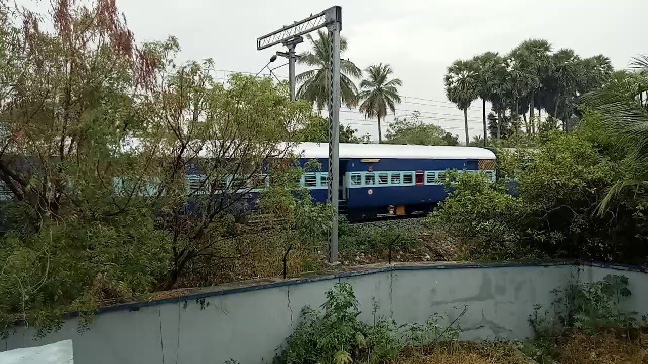 Madurai to tiruvananthapuram amirtha express