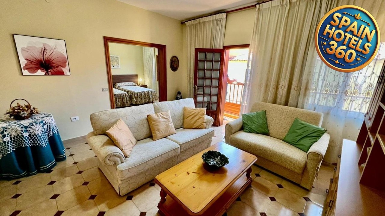 Lovely spacious apartment in the center - Vilaflor | San Miguel de Abona, Spain | Hotel Review 🏩