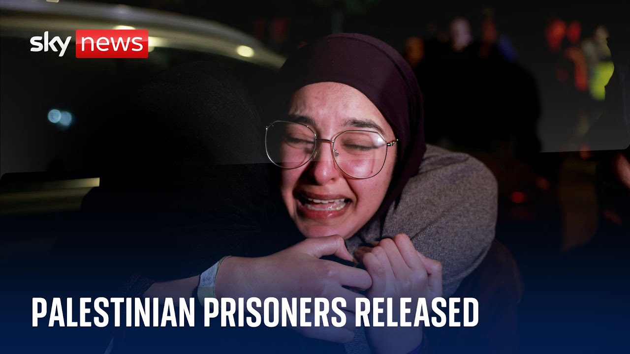 Celebrations break out as Palestinian prisoners released