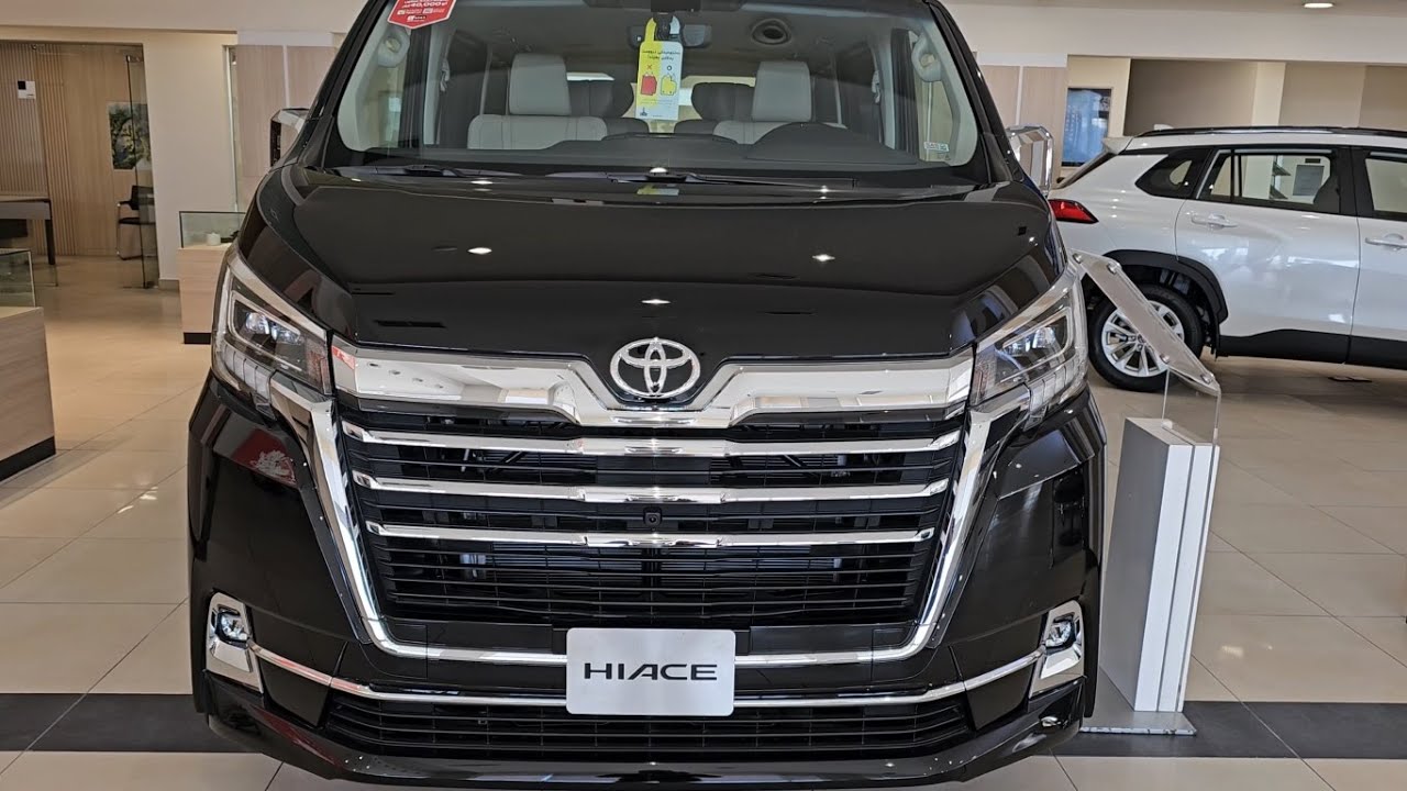 TOYOTA HIACE GRANVIA PREMIUM