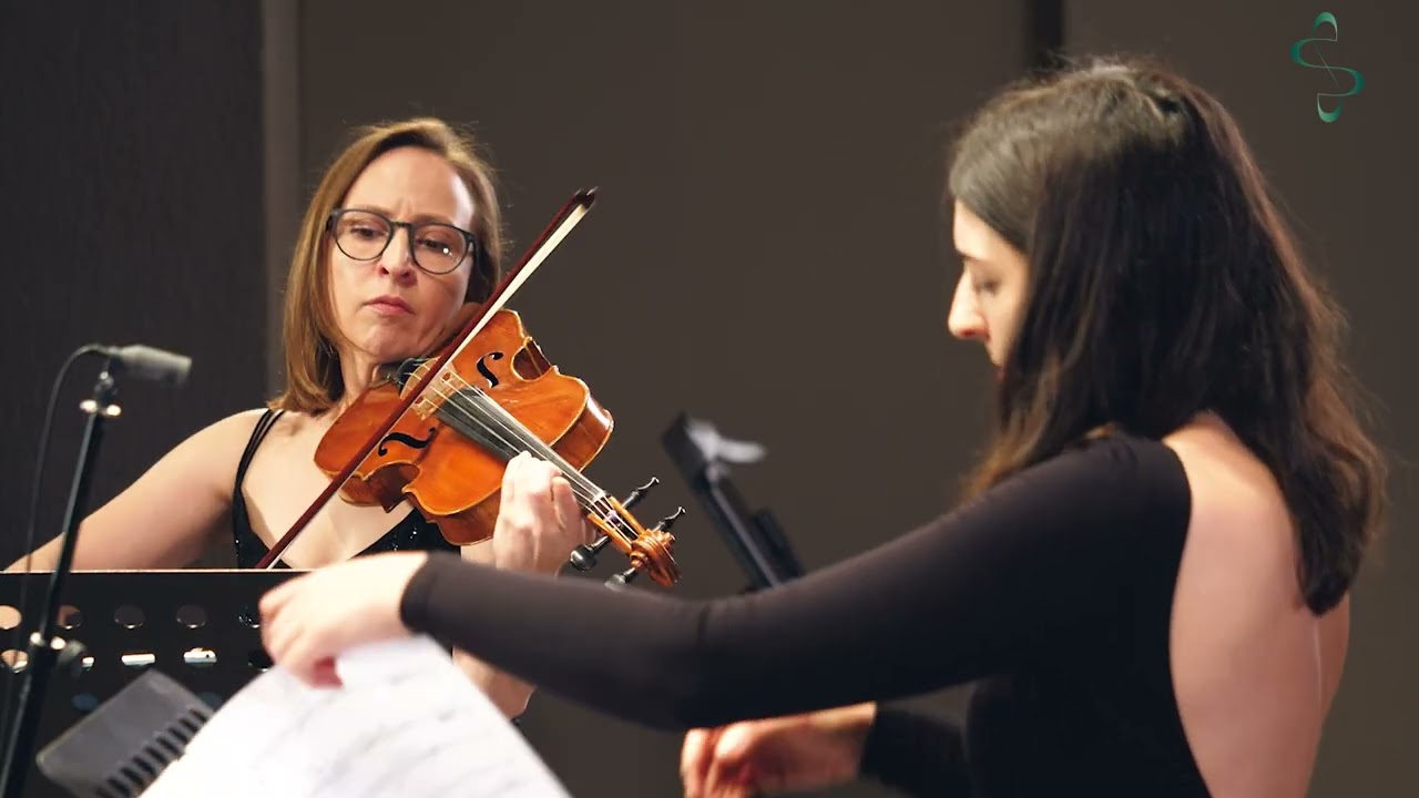 Narine Khachatryan Red Flame for soprano, clarinet and viola with words by Komitas