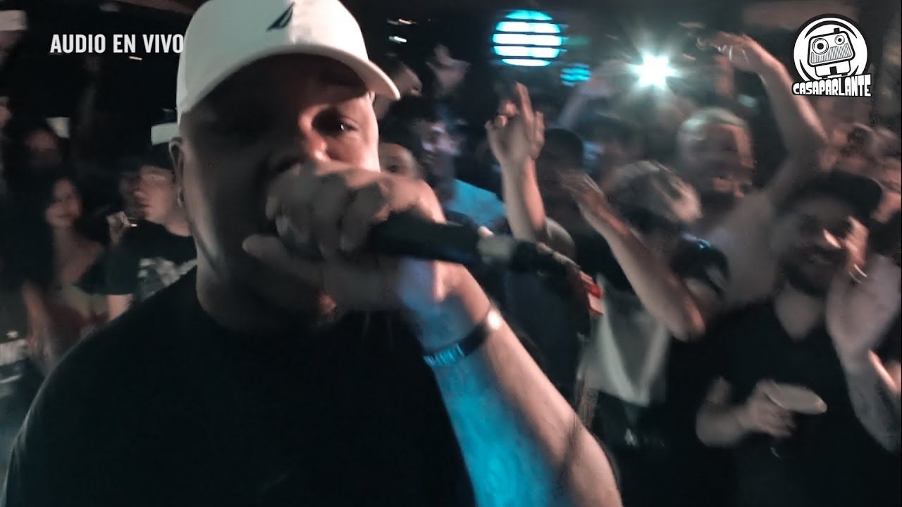 CASAPARLANTE: AKAPELLAH | Smoking - Airbus - Baile del Hindú .EnVivo