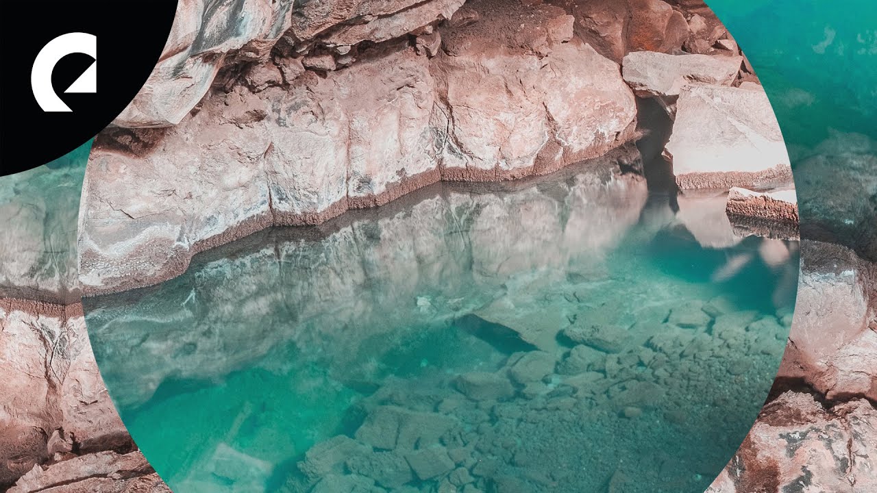 West & Zander - Silfra