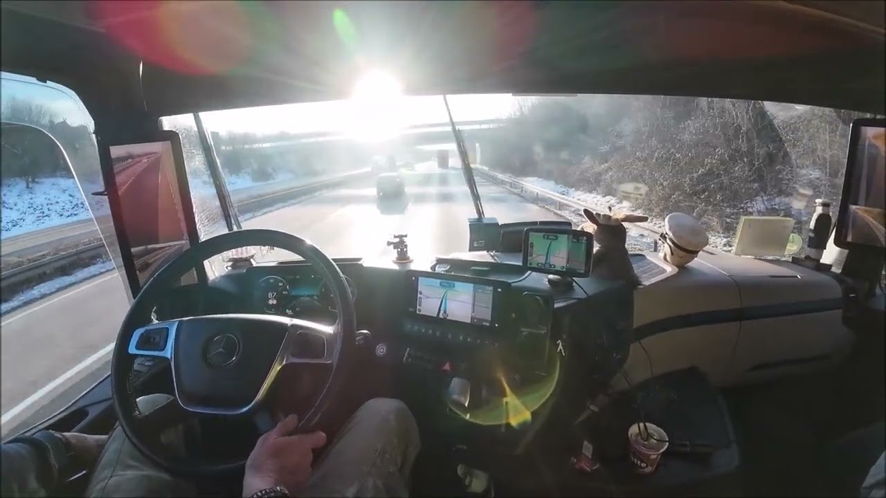 Lkw  " Wie kommt man wieder raus ? "  3