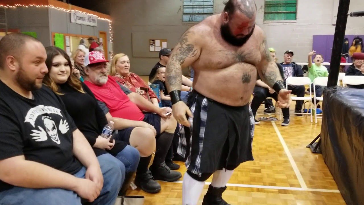 Iron King vs Justin Grandberry (Pro Wrestling Entertainment) 12/19