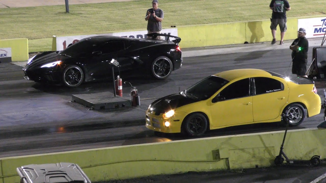 SRT4 vs V8 C8 Corvette, SS396, Mustang, Camaro and C6 in the 1/4 Mile - Drag Racing