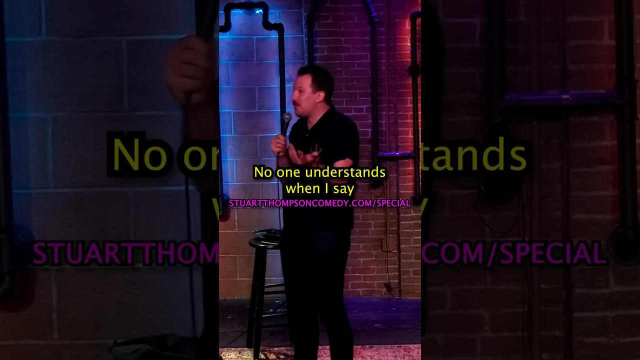 East Coast vs West Coast Latinos #funnyreels standupcomedy #funny #delomio #latino #dominican