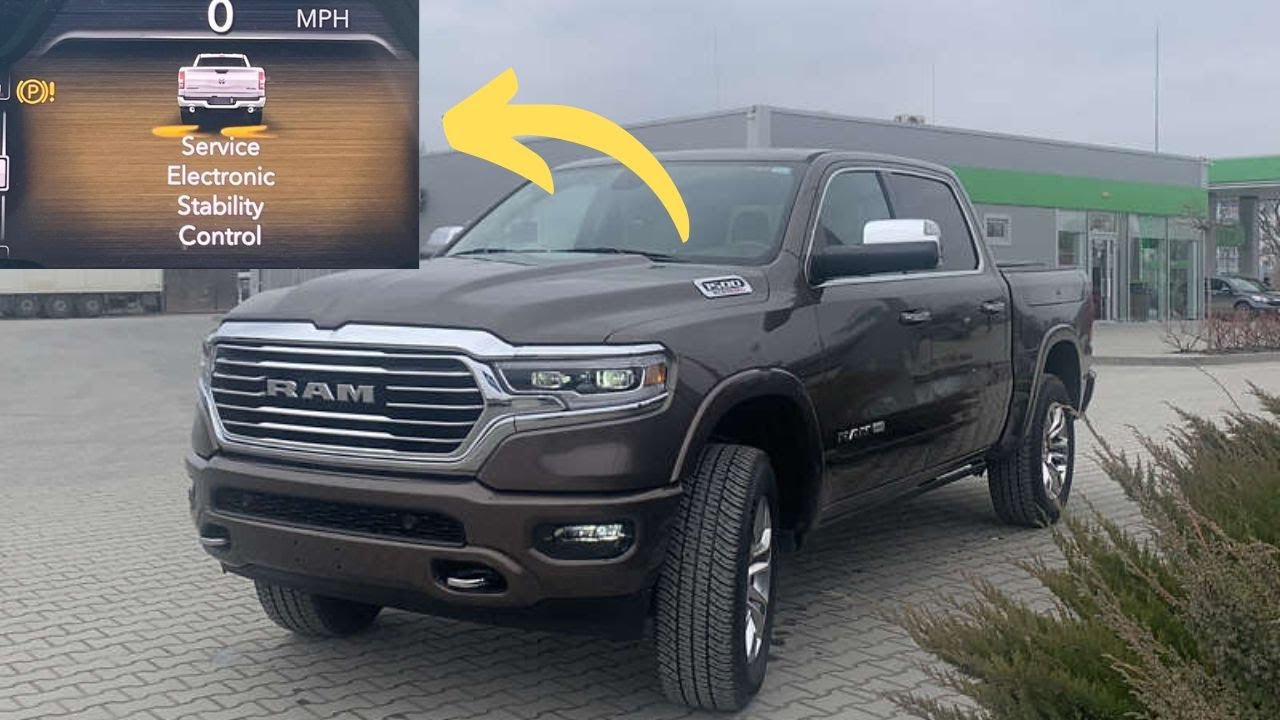 Предупреждение «Обслуживание электронной системы стабилизации» в Ram 1500