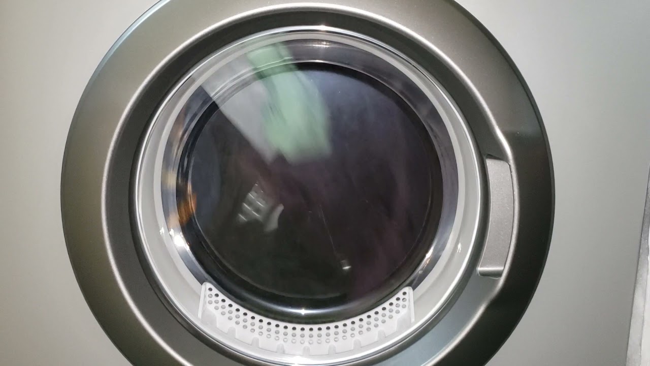 Secadora Electrolux Essential Care 11kg (STH11) - Toalhas coloridas e escuras