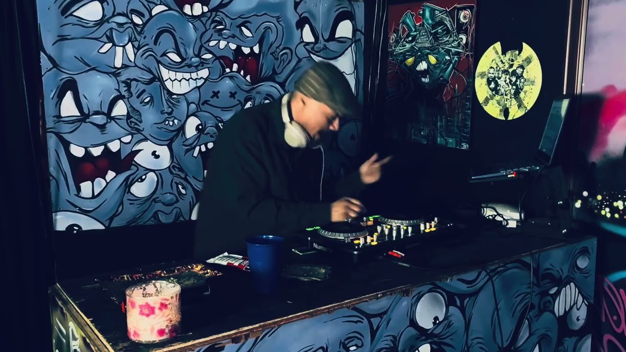 DJHOGGZ 