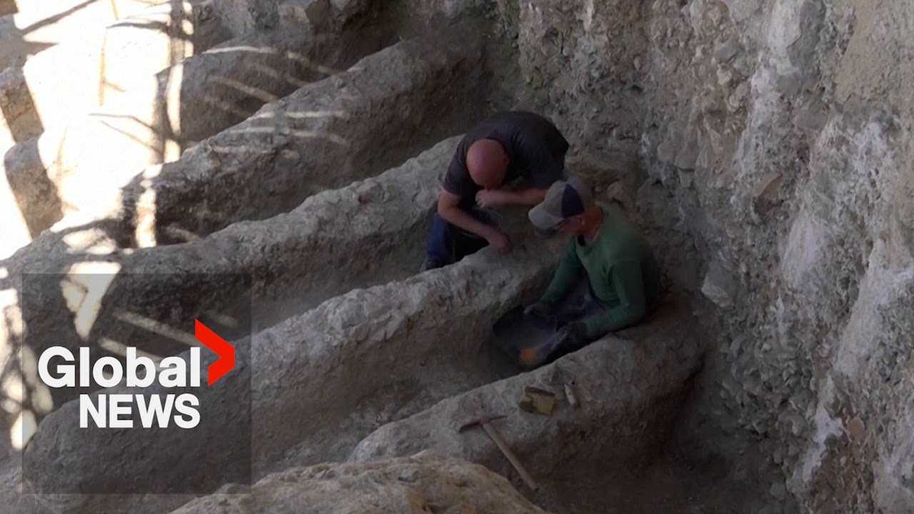 Archeologists discover 