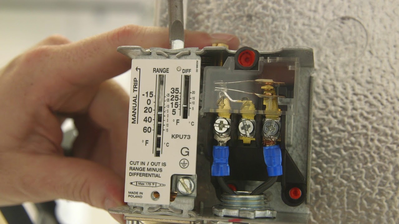 How to install a Danfoss 60/70 series thermostat