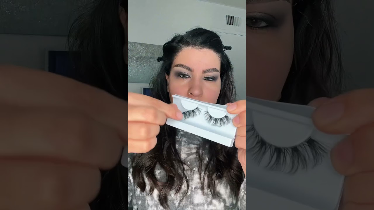 My favorite lashes from @Huda Beauty hoodie#23 #fyp #makeup #lash #hudabeauty #lashestutorial