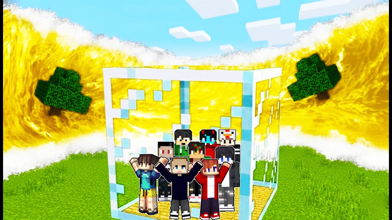 I Built DOOMSDAY Bunker to Save EVERYONE from GOLD TSUNAMI in minecraft!!