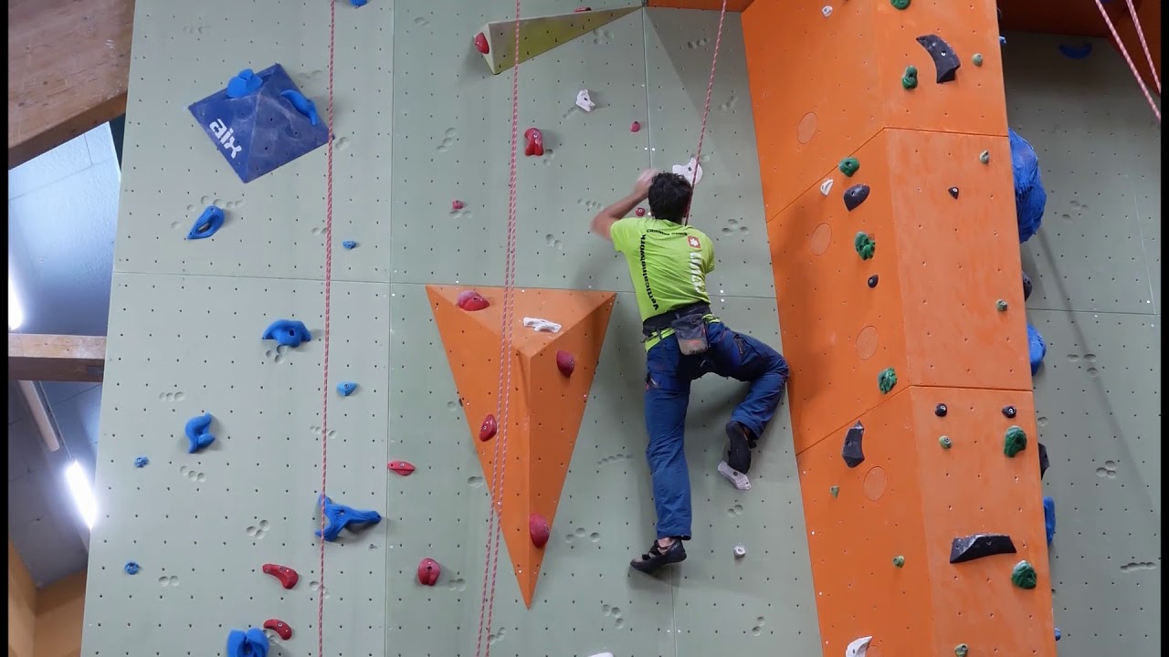 Einfache Touren mit der Standardbewegung geklettert /Teil 3 #Klettertechnik #neueWand #ImpulsivWeil