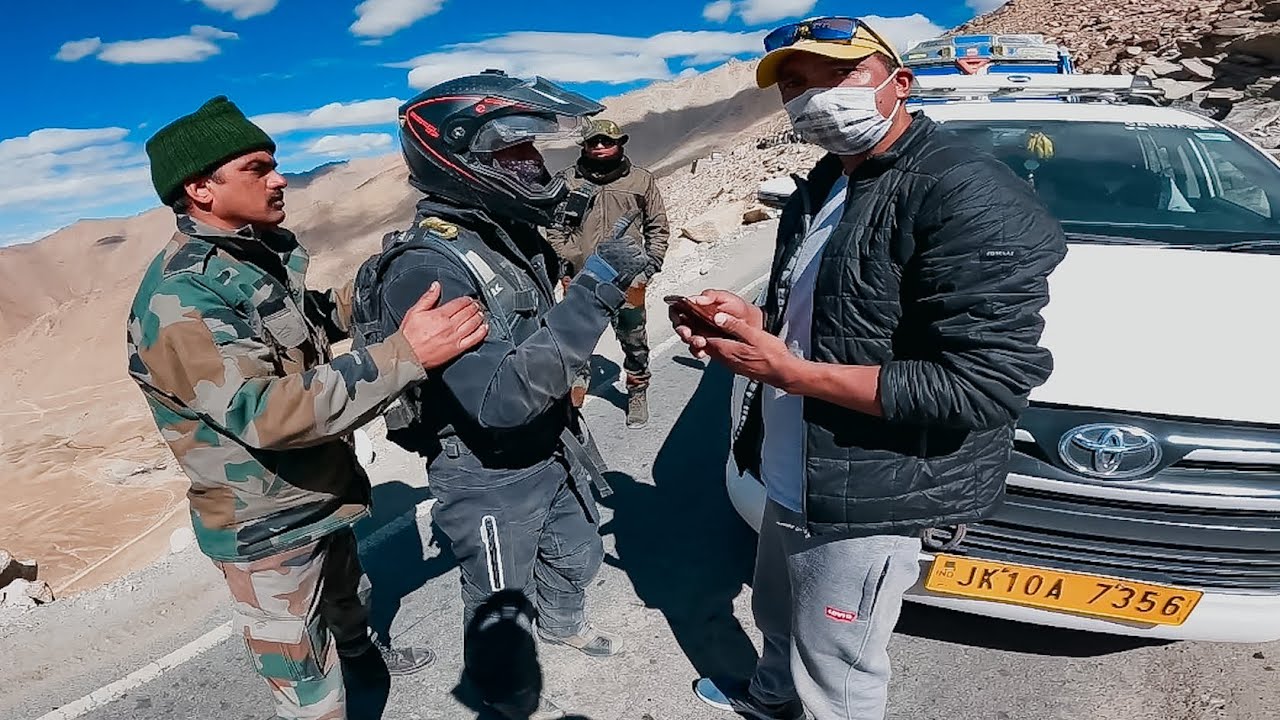 Ladakh mai huyi tagdi Ladai - Military bheech mai aayi 😳 Ep. 04